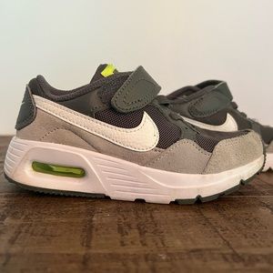 Nike air gray sneakers toddler 11C